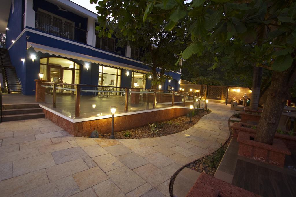सहारा Acron Waterfront Baga