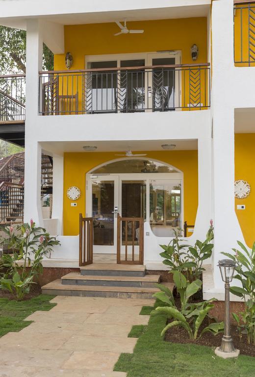 Acron Waterfront 4* Baga