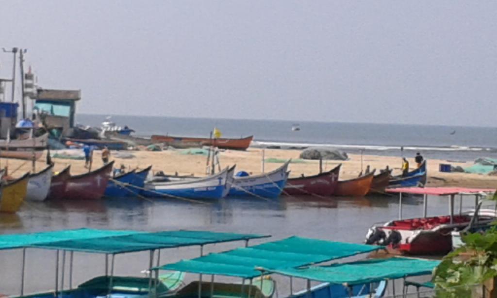 Acron Waterfront 4* Baga